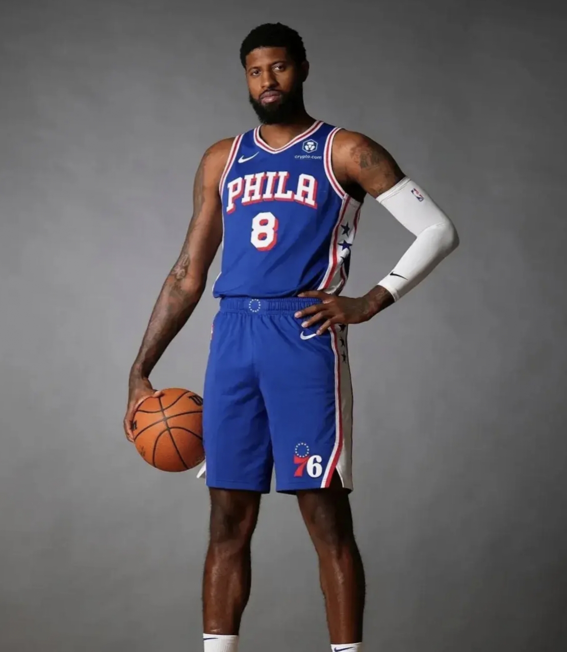 石川佳纯恨嫁宣言：很想三年内结婚 喜欢打高尔夫最近在学中国烹饪（石川佳纯谈近况：希望三年内结婚，热爱高尔夫，正学习中式烹饪）