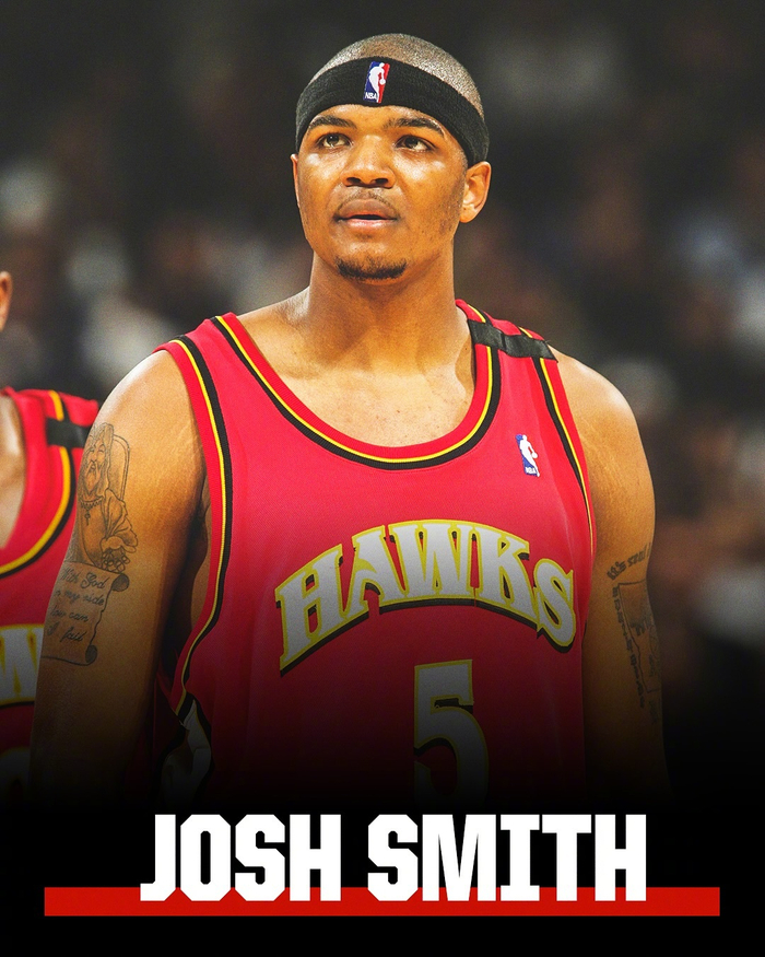 补时阶段绝杀 比赛戏剧性拉满（补时压哨制胜 戏剧性爆棚）