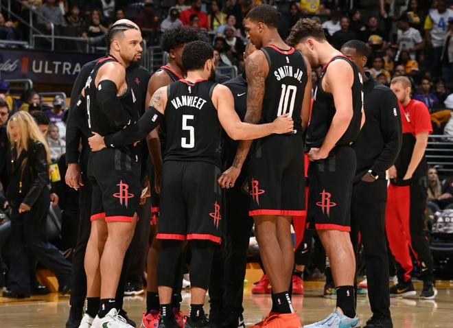 中超比赛精彩回放：上海海港绝杀瞬间,（中超高光时刻回顾：上海海港压哨绝杀）